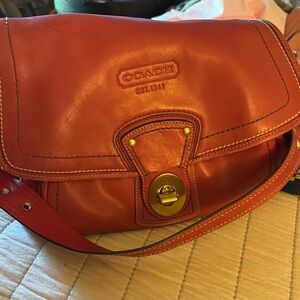 COPY - Coach Pink Leather Shoulder Bag with Turnlock Closure